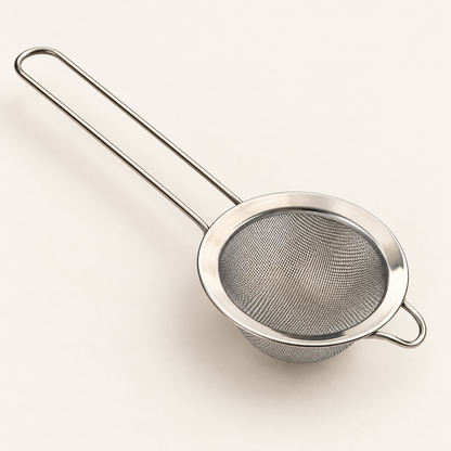 304 stainless steel fine mesh chai strainer with long wire handle and small rim rest